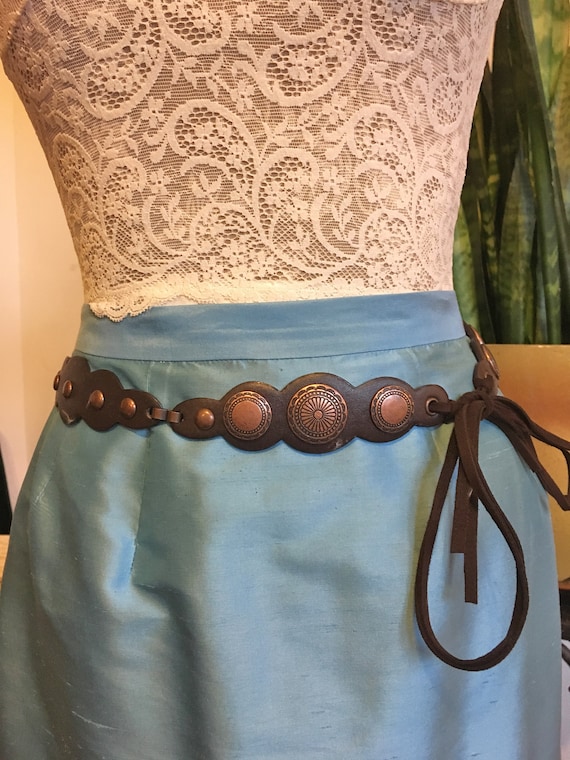 Copper Concho Belt // Size M // Brown Leather //Be