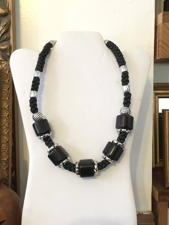 Vintage Black Lucite Necklace / Post Modern Jewelr