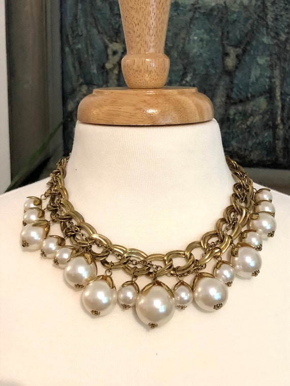 Pearl Necklace// 50s Necklace // Ornate Necklace//