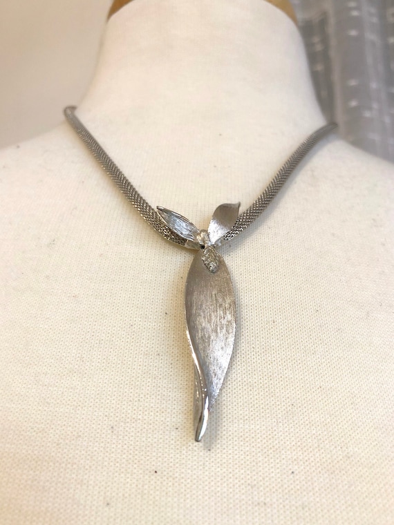 Modernist Necklace/Judy Lee/ 50s/ Silver Mesh Neck