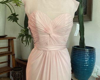 Long Formal Dress: Gown, Size 8,  Long Pink Dress, NWT