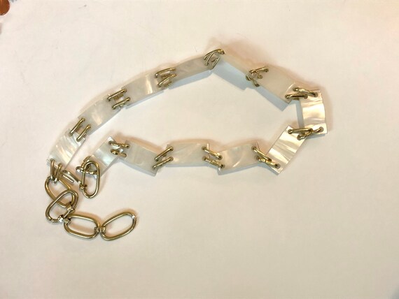 50s Lucite//Lucite Chain belt//Lucite belt//Pearli