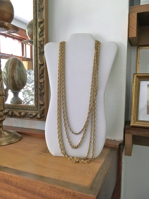Crown Trifari Necklace// Gold Chain Necklace// Cro