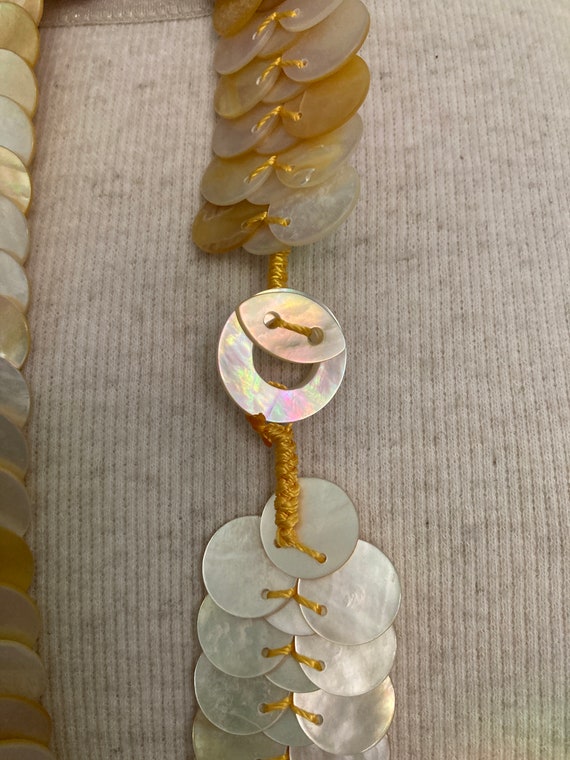 Shell Necklace/ GOLD shell / Vintage Shell Neckla… - image 6