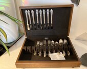 Quarter Sawn Oak Pacific Silvercloth Chest 39 PC 1957 Oneida Park Lane Chatelaine MCM Chest with feet Vintage Silverware