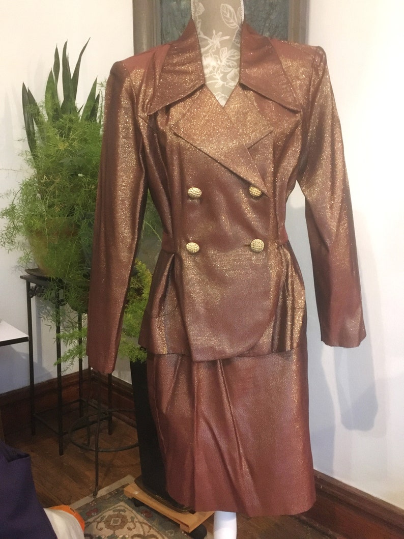 80sGold SuitSize 10Metallic clothingLurex80s clothingRed and GoldWomen/'s suit