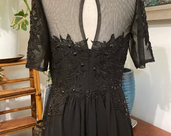 Black Formal Dress/ Size 12/  Lace Bodice/ Long Formal Dress / Size 12 / Goth Wedding