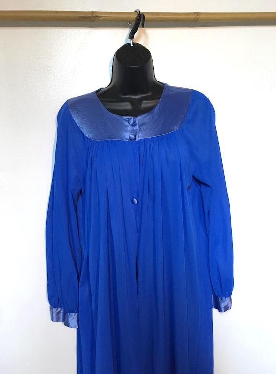 Vintage Blue Robe  //peignoir//Robe//Nightgown //S