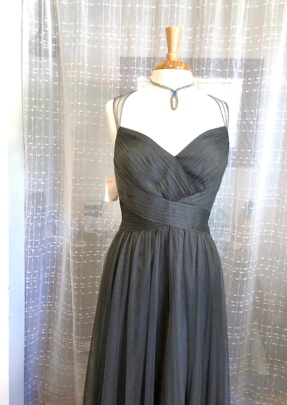 Formal Dress//Size 12//Long gray Dress//Gray Forma