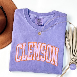 Comfort Colors® Clemson Vintage Shirt, Clemson shirt, Clemson College sweatshirt, Garment Dyed Clemson SC Top with Retro Look, Clemson Gift