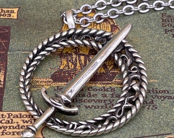 Collar de Dark Souls Colgante de Blades of the Darkmoon Réplica 1:1 Joyería hecha por fans para cosplay Regalo perfecto de videojuego para fans de Dark Souls