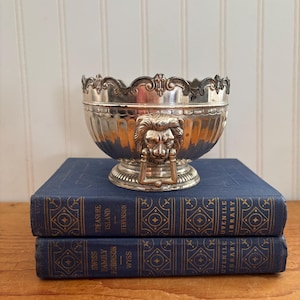 Vintage 1950’s Corbell & Co. English Georgian Style Silver Plate Monteith Bowl Ornate Lions Head Handles