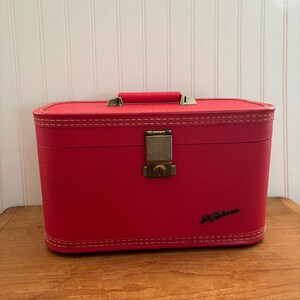 【1950s USA vintage】Baltimore トレインケース　バッグ Vintage Lady Baltimore Train Case Red 1950's MCM Travel Case - Etsy