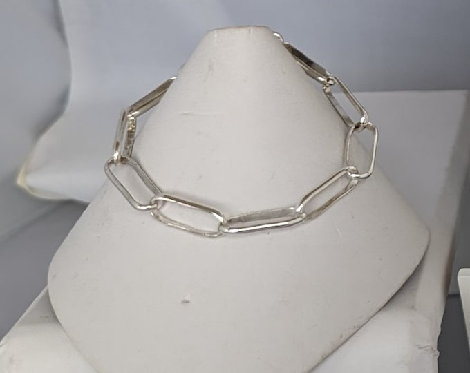 Simplicity! Soldered paperclip shape solid sterling chain bracelet with figure 8 clasp.