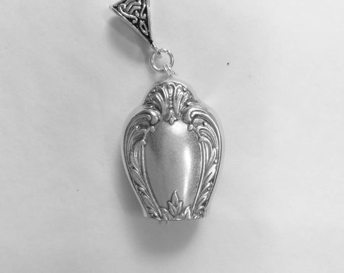 Heritage 1953 upcycled knife handle bell necklace!