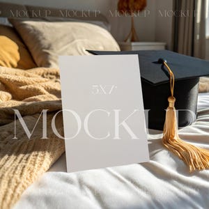 Graduierung Kartenmodell, Graduierung Party einladen Mockup, 5x7 einladen Mockup, Minimales Karten Mockup, Graduierung einladen Mockup, Grußkarten Mockup