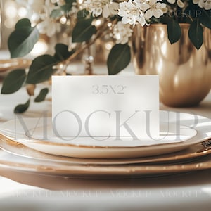 Mockup de cartão de casamento 3,5x2, Mockup de cartão de assento de casamento, Mockup de cartão de lugar minimalista, Mockup de configuração de mesa, Mockup de cartão de visita, Mockup de cartão em branco