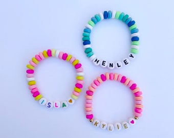 Pulsera Heishi personalizada Chunky Stretch para niños: su elección de color y letras