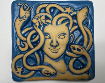 Medusa 6x6 Tile