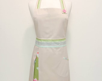 Lucille Apron for Ladies - Pink Roses