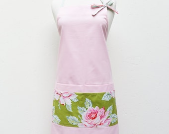 Audrey Apron for Ladies - Pink Roses