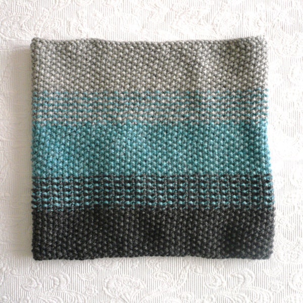 ombré cowl HAND knit