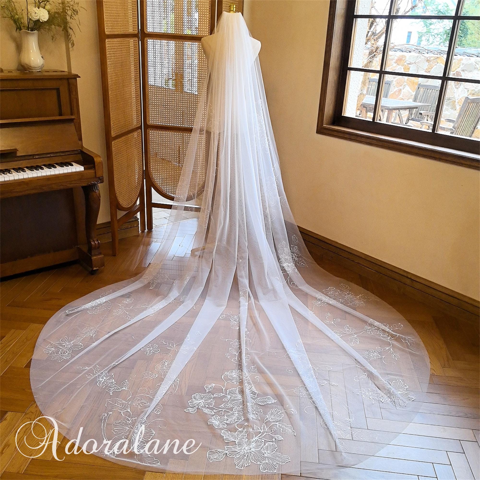 Ivory Floral Hand Painted Cathedral Veil with Rhinestones Pre-owned Hand-painted Wildflower Wedding Veil: Custom Cathedral  main image 4