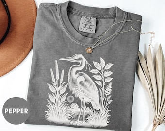 Blue Heron Shirt, Great Blue Heron Tee, Bird Lover Shirt, Birdwatching Graphic, Nature Lover Gift, Cottagecore Comfort Colors Vintage Shirt