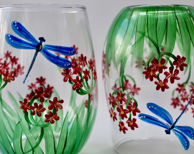 Hand painted wine glass set of two with Dragonflies - Nature decor - Wildflower art
