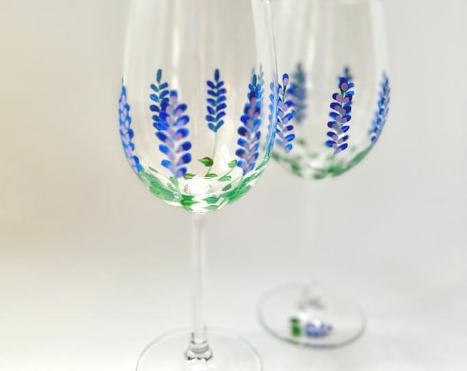 Minimalist lavender wine glasses, set of two, hand painted, floral decor, personalized Mother’s Day gift, purple flowers. Made in USA.