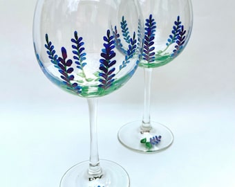 Lavender hand painted wine glasses set of 2 | Minimalist design | Gift for her