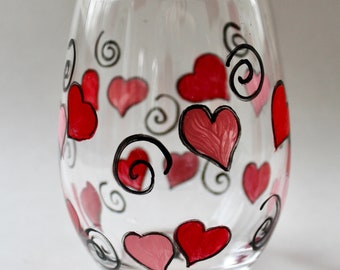 Hand Painted Hearts Stemless Wine Glass - Perfect Anniversary & Wedding Gift - Valentine's Day Present for Wine Lovers. Gift for her.