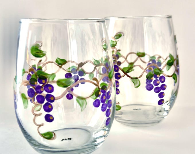Hand Painted grapevine wine glass: Set of 2 stemless made in USA