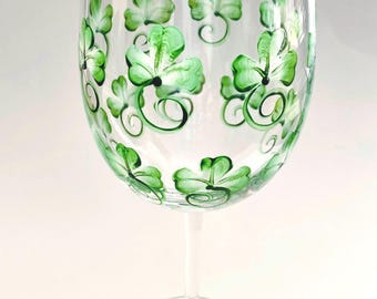 Hand Painted Shamrock Wine Glass: Celtic St. Patrick's Day Decor
