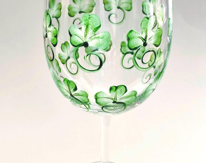Hand Painted Shamrock Wine Glass: Celtic St. Patrick's Day Decor