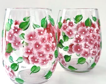 Hand Painted Pink Hydrangea Wine Glasses: Set of 2, Garden Wedding Drinkware