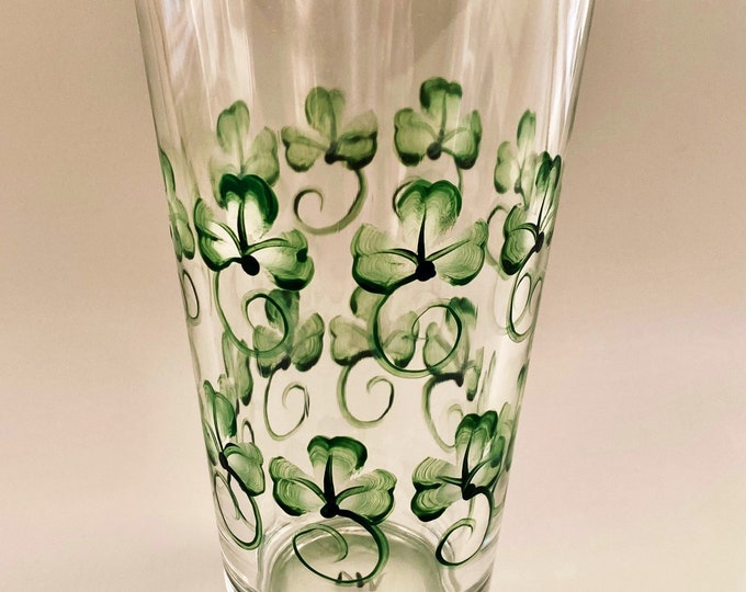 St. Patrick's Day pint beer glass with hand painted shamrocks. Unique gift for him, March birthday, groomsmen gift.