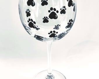 Custom Paw Print Wine Glass – Pet Lover Gift,  retirement, sympathy gift