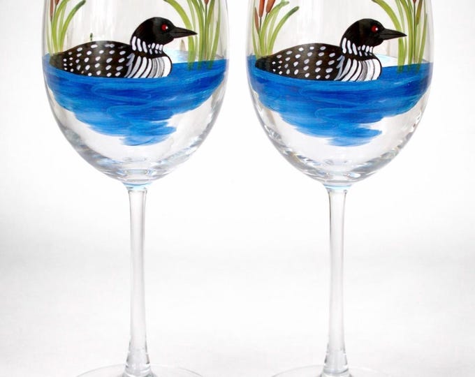 Hand painted Loon wine glass set of 2, large capacity, unique nature gift, personalized