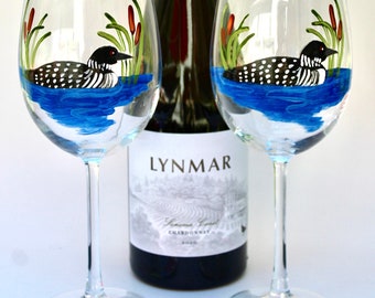 Hand painted Loon wine glass set of 2, large capacity, unique nature gift, personalized