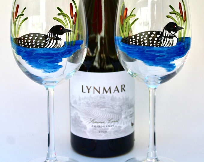 Hand painted Loon wine glass set of 2, large capacity, unique nature gift, personalized
