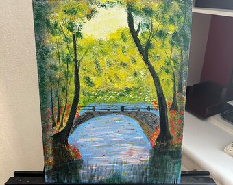 Pont impressionniste, rivière, fleurs, arbres et ombres, ouverture dans la canopée des arbres/soleil jaune. Tableau acrylique/toile de 14 x 18 po.