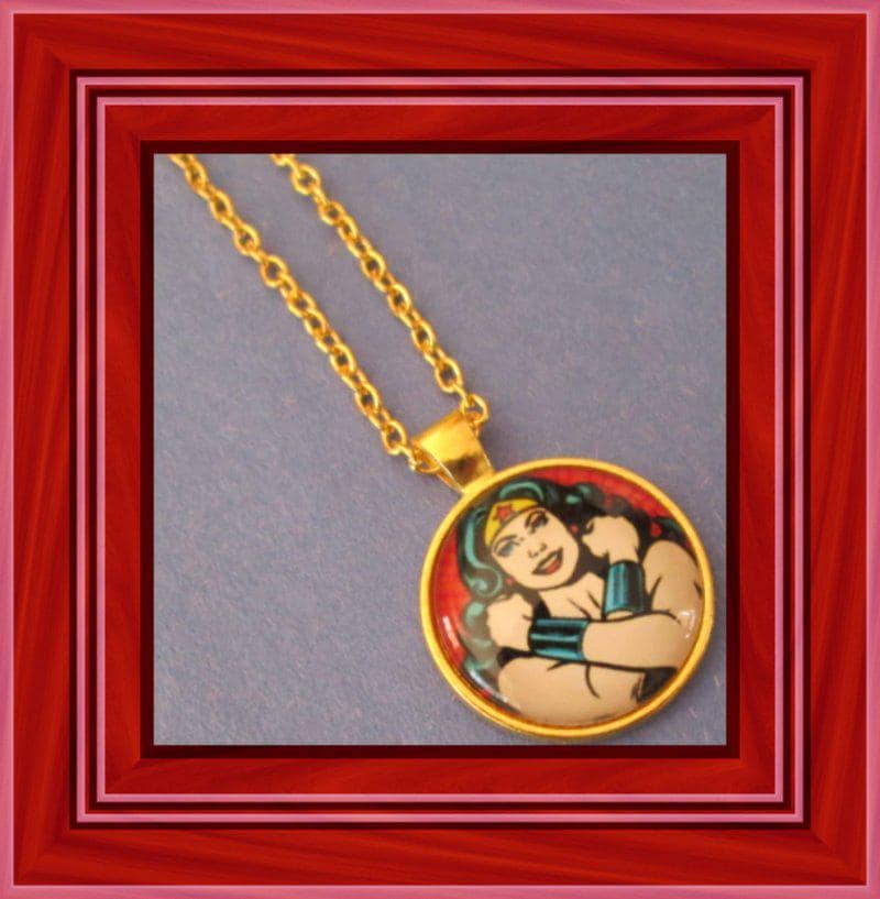 Wonderwoman Necklace UK