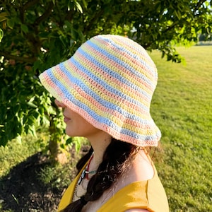 Crochet Bucket Hat, Colorful Candy Bucket Hat, Summer Bucket Hat, Unisex Colorful Hat, Vintage Handmade Hat