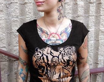 Maglietta Tiger, Maglietta Goth, Abbigliamento Post Apocalittico, T-shirt Gotica, Maglietta Punk Donna, T-shirt Maschera Antigas, Maglietta Vegana - T-shirt Donna Tigers
