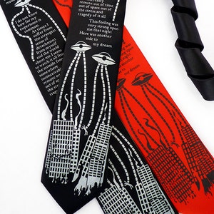 Book Necktie, Science Fiction Tie, Literary Gift, Teacher Gift, Mens Ties, Book Lover Gifts, H.G. Wells War of the Worlds Men's Necktie