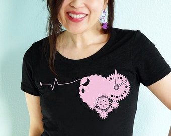 Maglietta Clockwork Heart, Maglietta gotica, Maglietta Love, Maglietta Heart, Top Pink Heart, Maglietta da donna, Regalo per fidanzata, Regalo per moglie