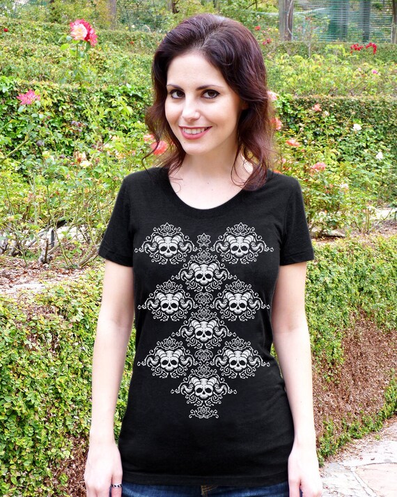 Skull Tshirt Women, Halloween Shirts Women, Skull Shirt, Halloween Skeleton Shirt, Womens Shirt, Skull and Roses, Faun Skull Womens Tshirt