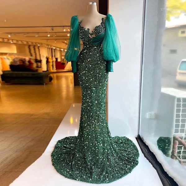 Emerald Mermaid Evening Dress with Long Sleeves and Appliques