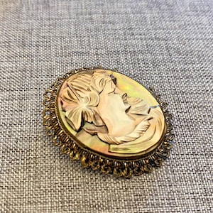 Vintage 800 Silver Cameo Carved Shell Filigree Pin Brooch Pendant